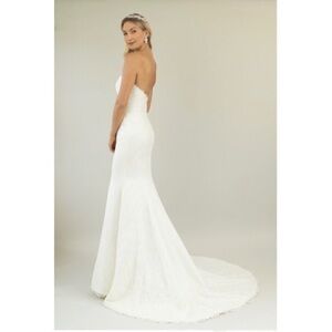 Augusta Jones Women's Jayma Strapless Lace Wedding Dress - 14
